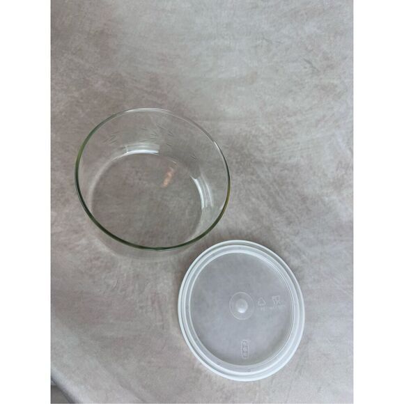 Vintage Princess House Container - Picture 5 of 7